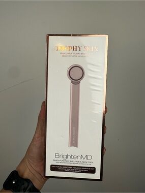 Trophy Skin BrightenMD Facial Multi-Function Tool - Pink